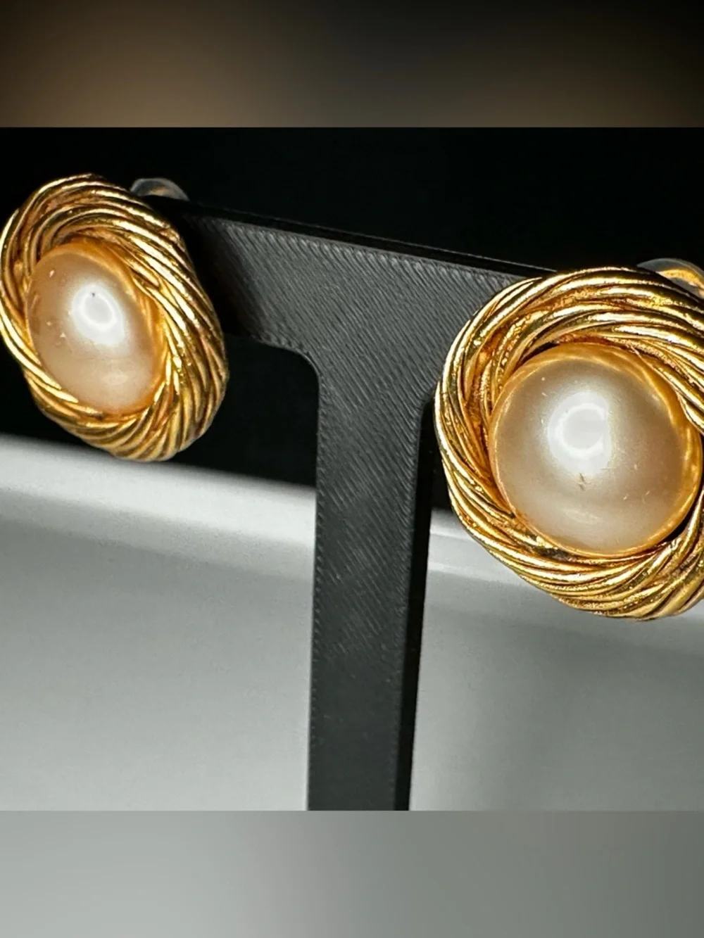 Vintage Chanel 1994 Faux Pearl Rope Earrings – Gold Plated